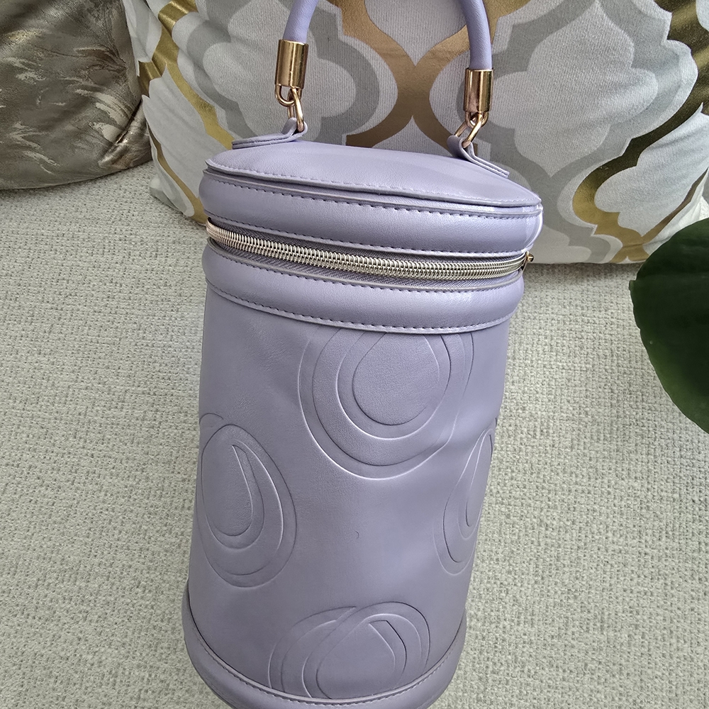 Lavender Top-Handle Women’s Barrel Bag